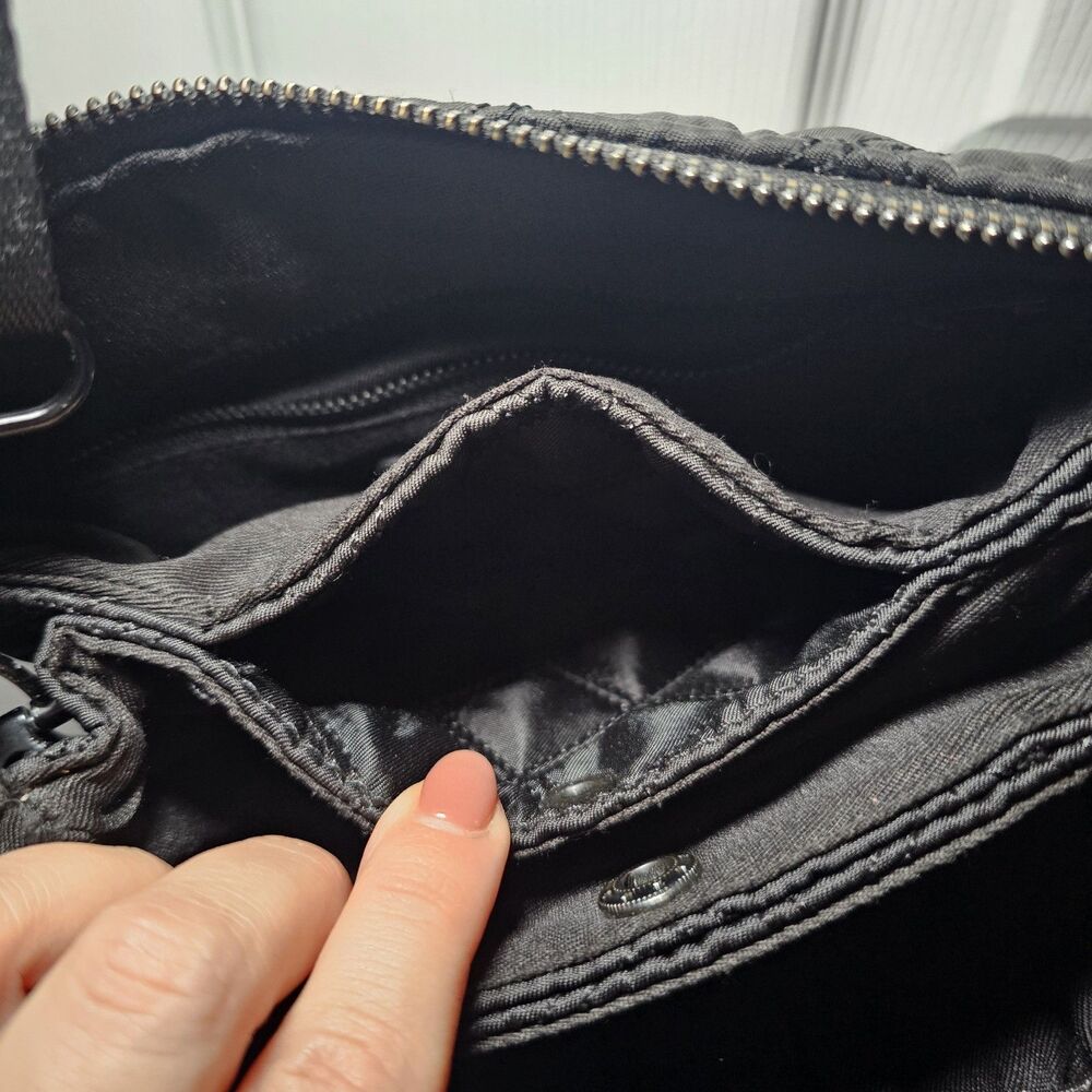Nicole Miller Black Quilted Crossbody Lots Of Pockets - Picture 9 of 12